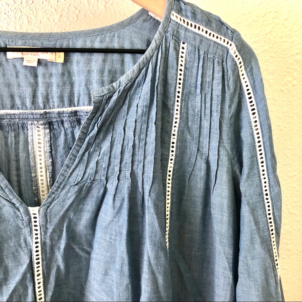 Pink Chicken Chambray Embroidery dress - Picture 4 of 9